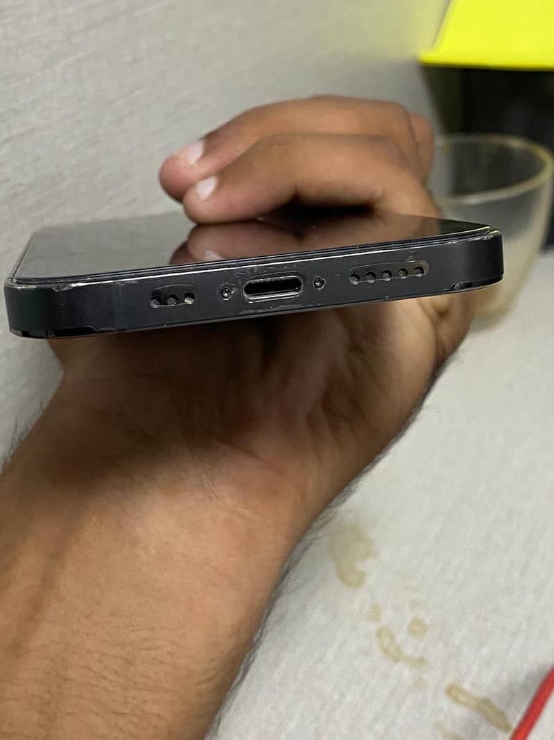 Apple iPhone 12 Pro 2