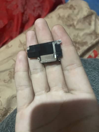 iPhone 12 Pro Max speaker