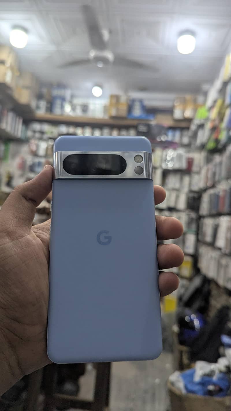 Google Pixel 8 Pro 0