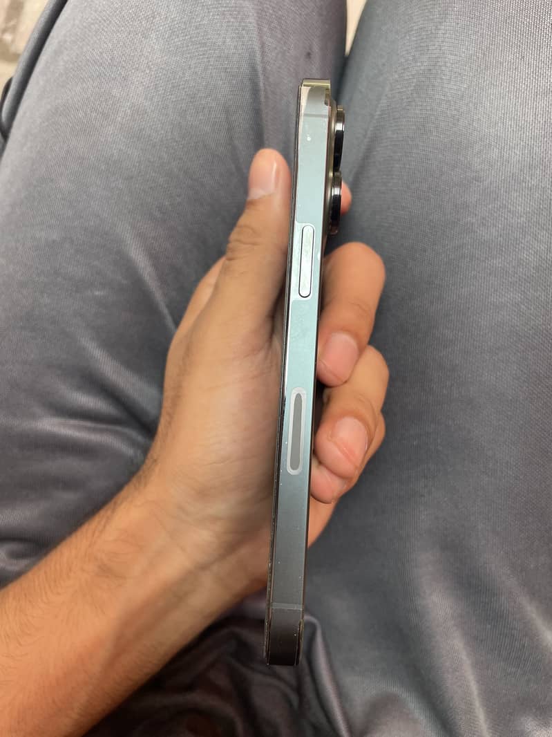 Apple iPhone 13 Pro 7