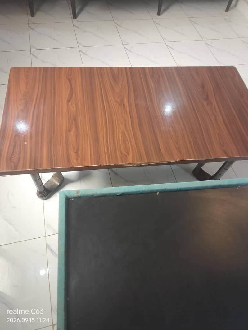 2 tables condition 10/10 6