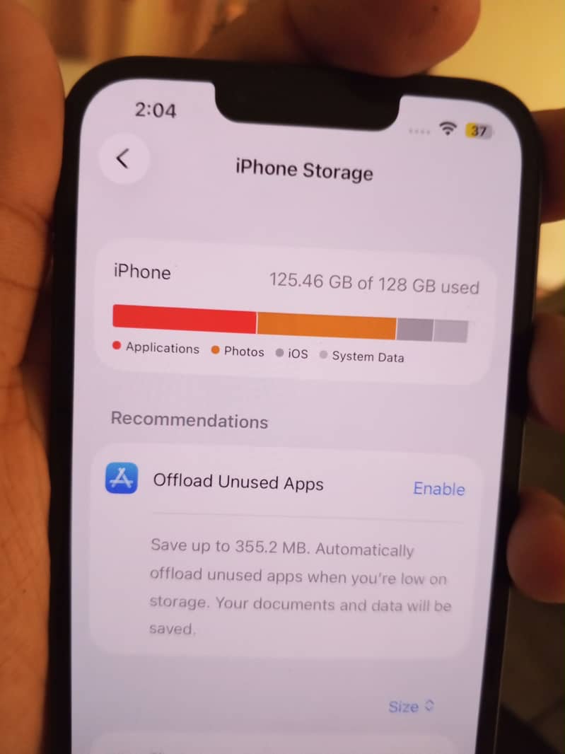 Apple iPhone 13 1