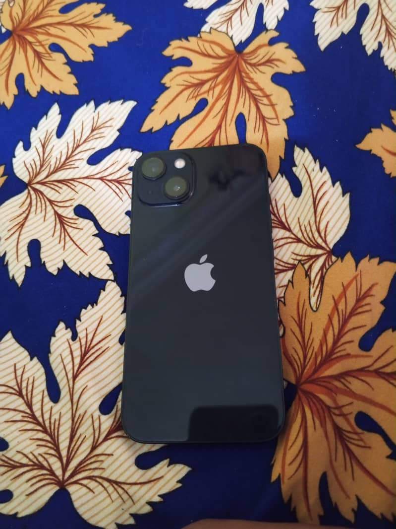 Apple iPhone 13 3
