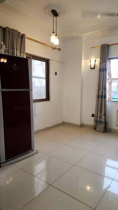 Spacious Flat Is Available In Clifton - Block 1 For Sale