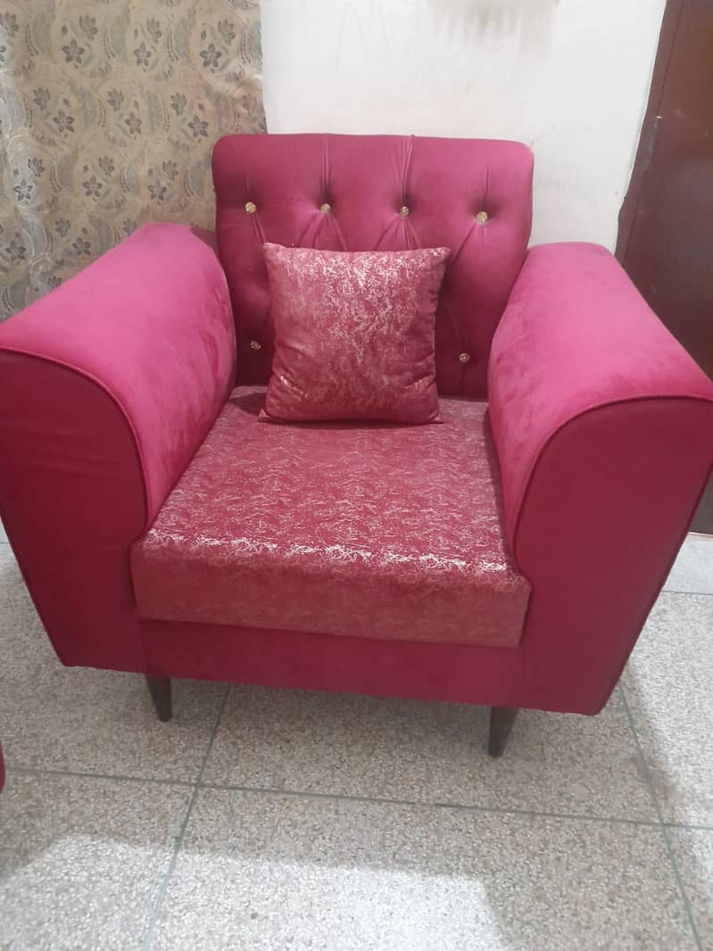 Sofa Set abd Table 1