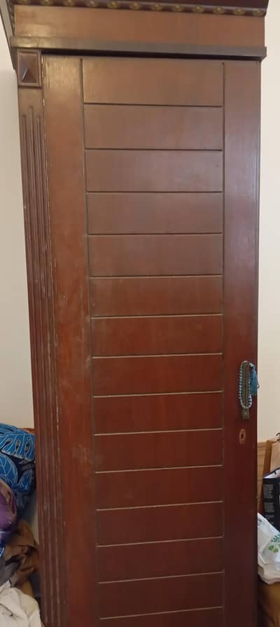 Wooden Wardrobe / Almari – Good Condition