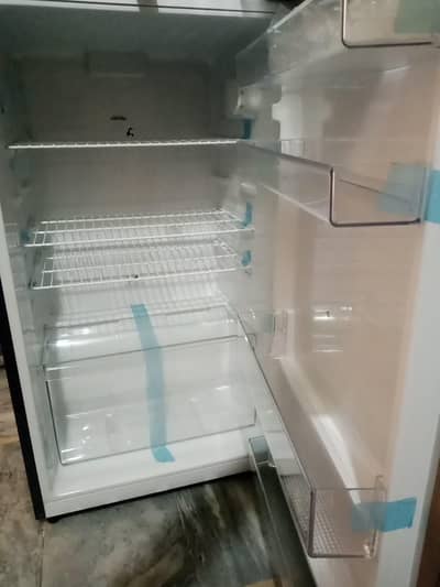 Dawlance E-Chrome Double Door Refrigerator – Excellent Condition