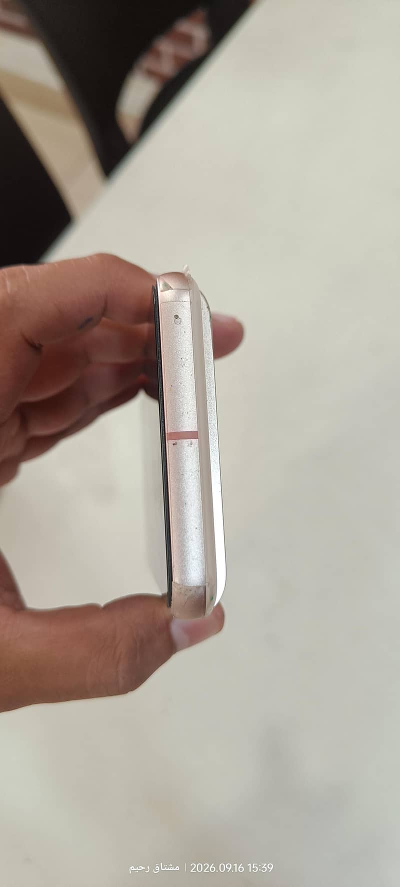Google Pixel 8 4