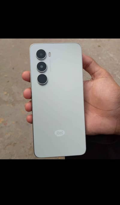 Itel A100