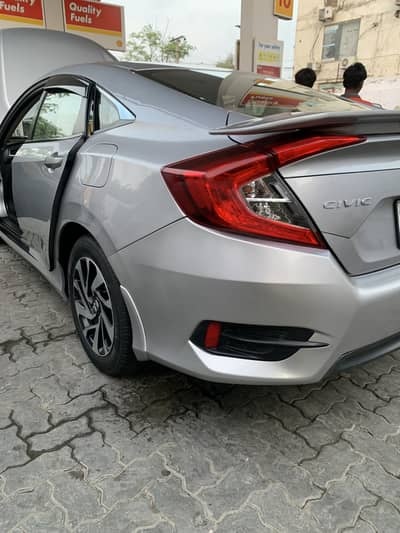 Honda Civic Oriel 2017
