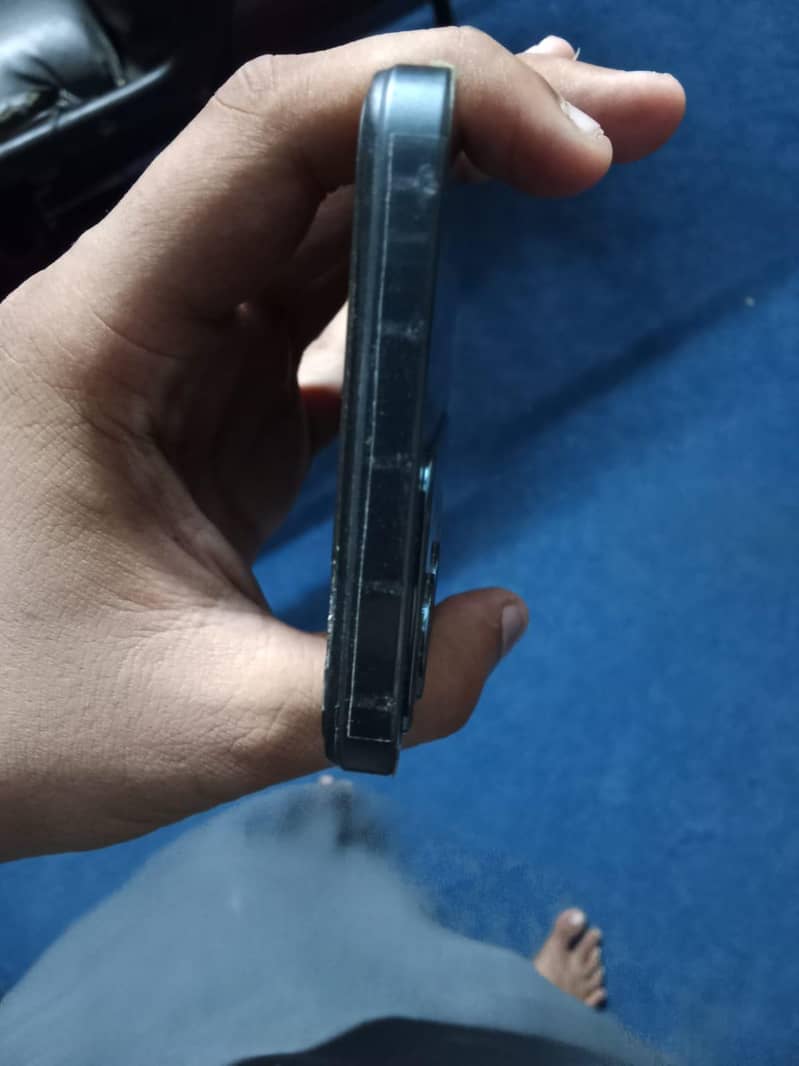 Realme C71 1