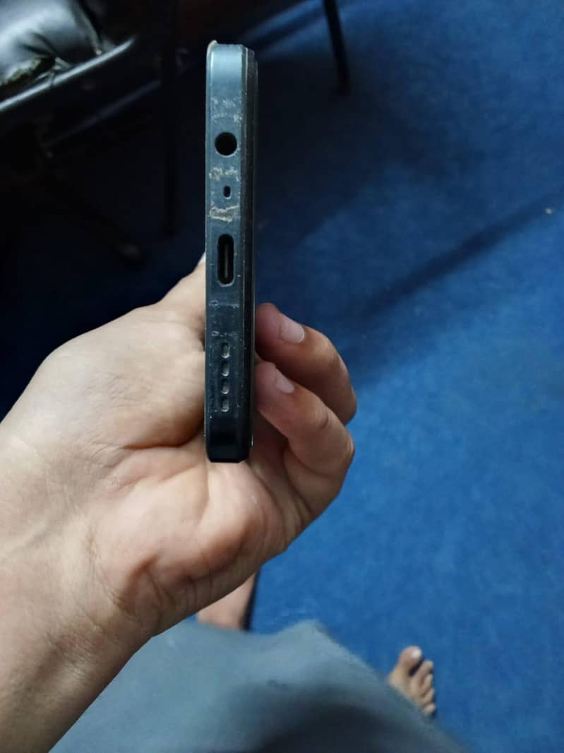 Realme C71 2