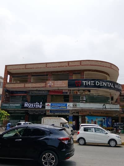 300 Square Feet Shop (2) Floor Available For Rent In Sarwar Road Near Cantonment Board Office