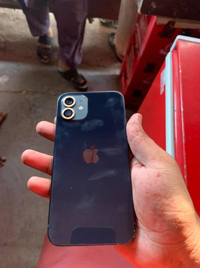 iPhone 12 2
