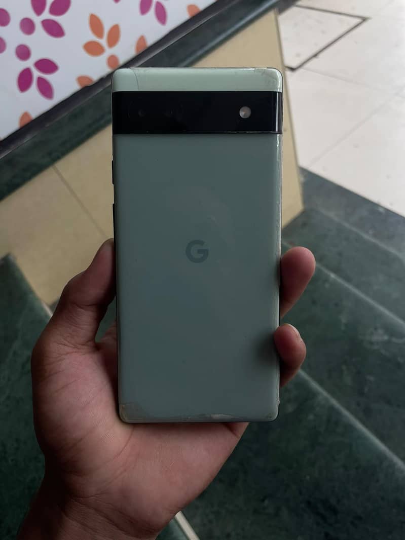 Google Pixel 6a 5
