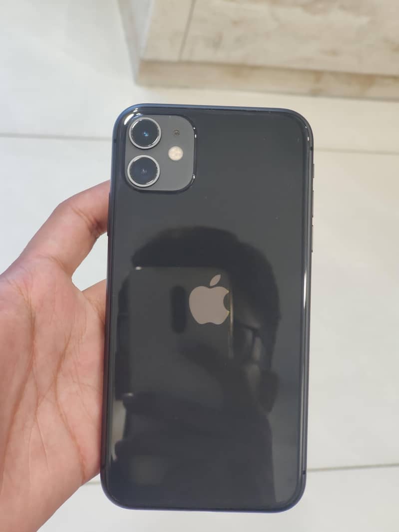 Apple iPhone 11 0