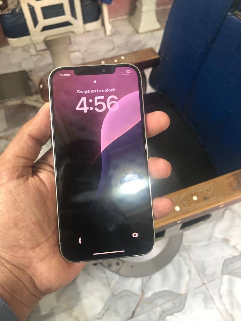 Apple iPhone 12 Pro Max 6