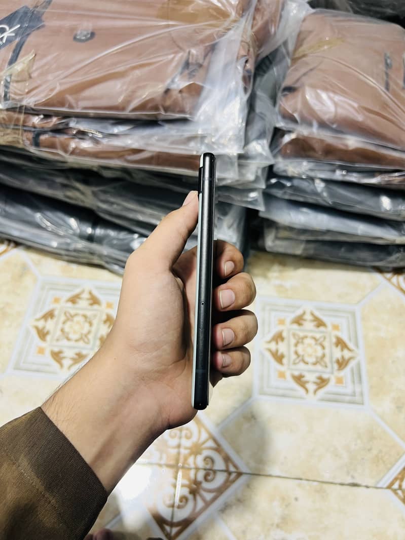 Google Pixel 6a 3