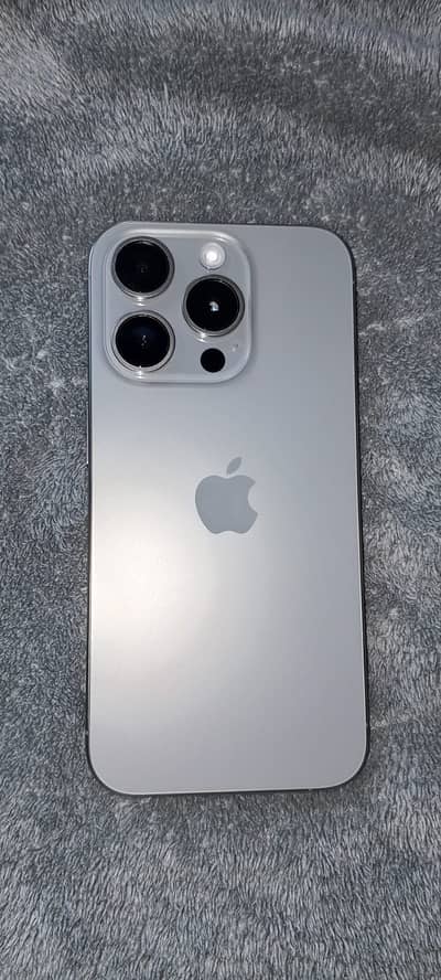 Apple iPhone 15 Pro