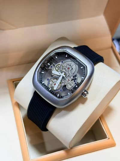 New Matturi Watch Water Resistant