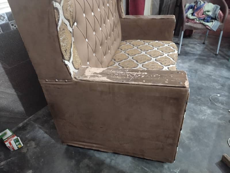 2 Seater Sofa 3