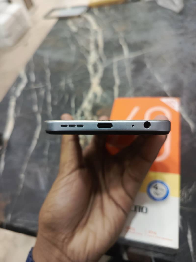 Tecno Spark 40 1