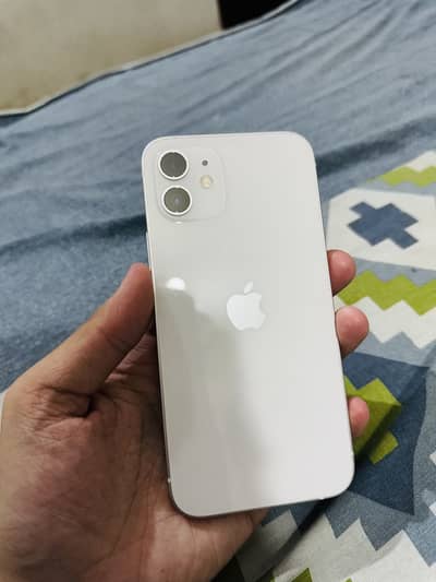Apple iPhone 12
