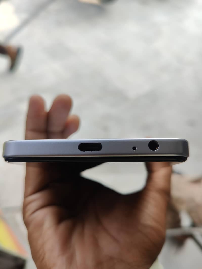 Tecno Spark 3 2