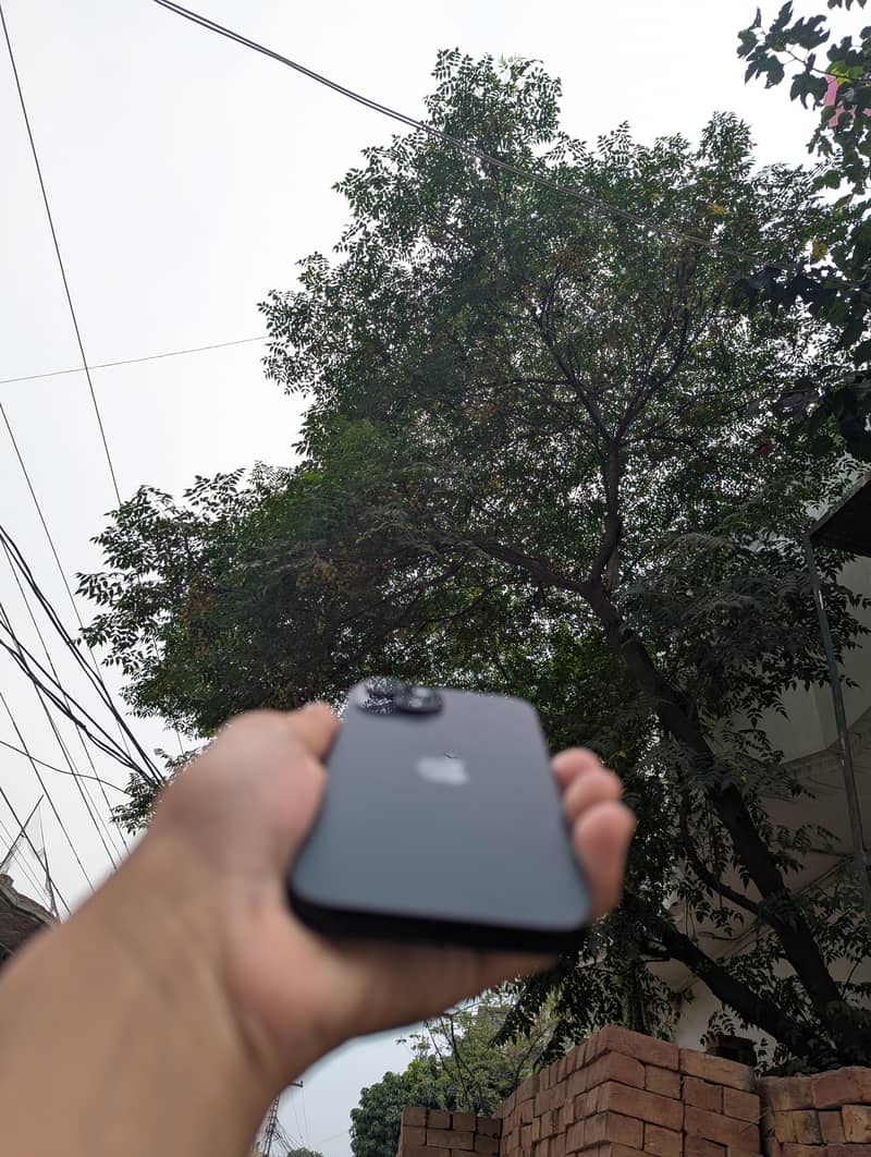 Apple iPhone 15 3