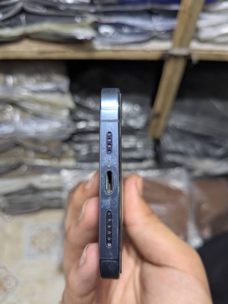 Apple iPhone 13 Pro Max 5