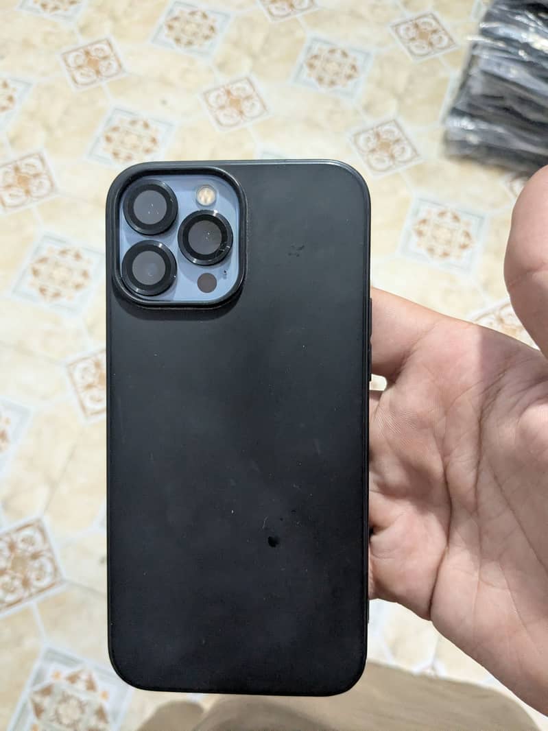 Apple iPhone 13 Pro Max 8