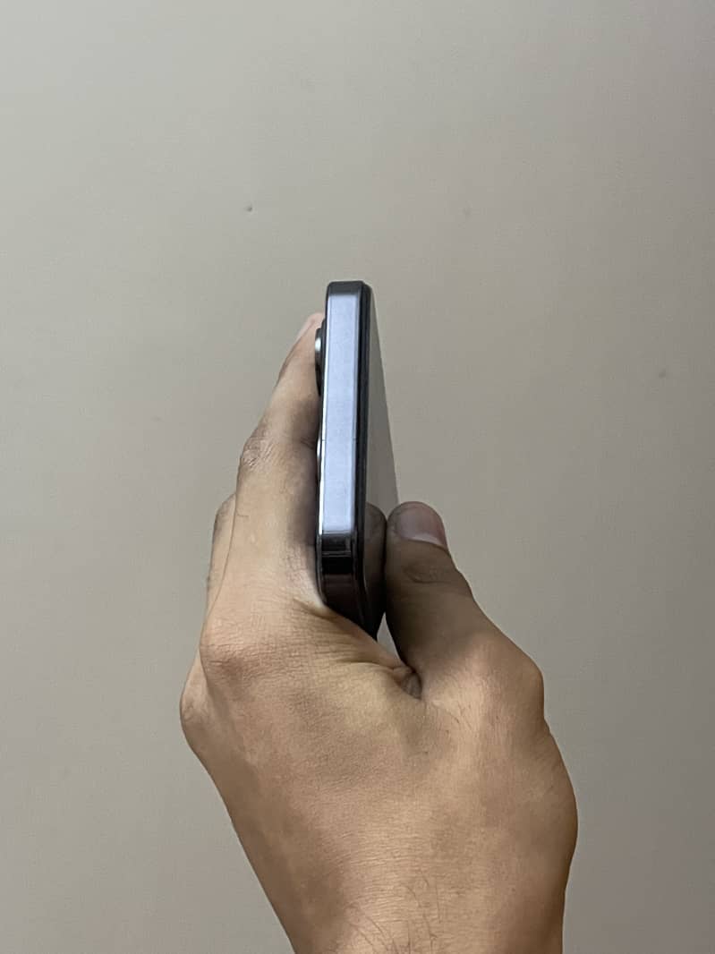 G'Five Note 25 6