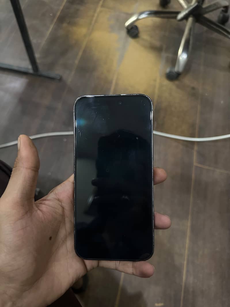 Apple iPhone 14 Pro Max 3