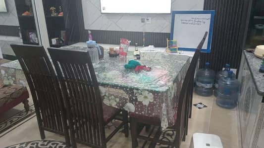 Dining Table with 6 Chairs
