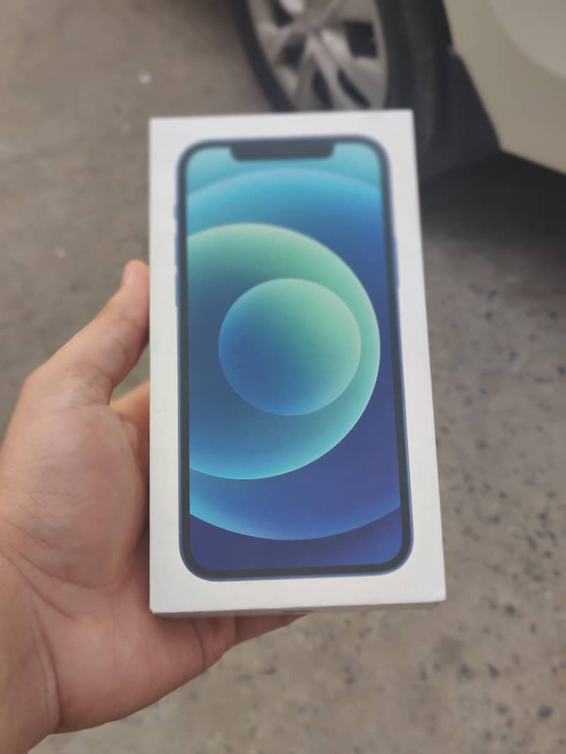 Apple iPhone 12 3