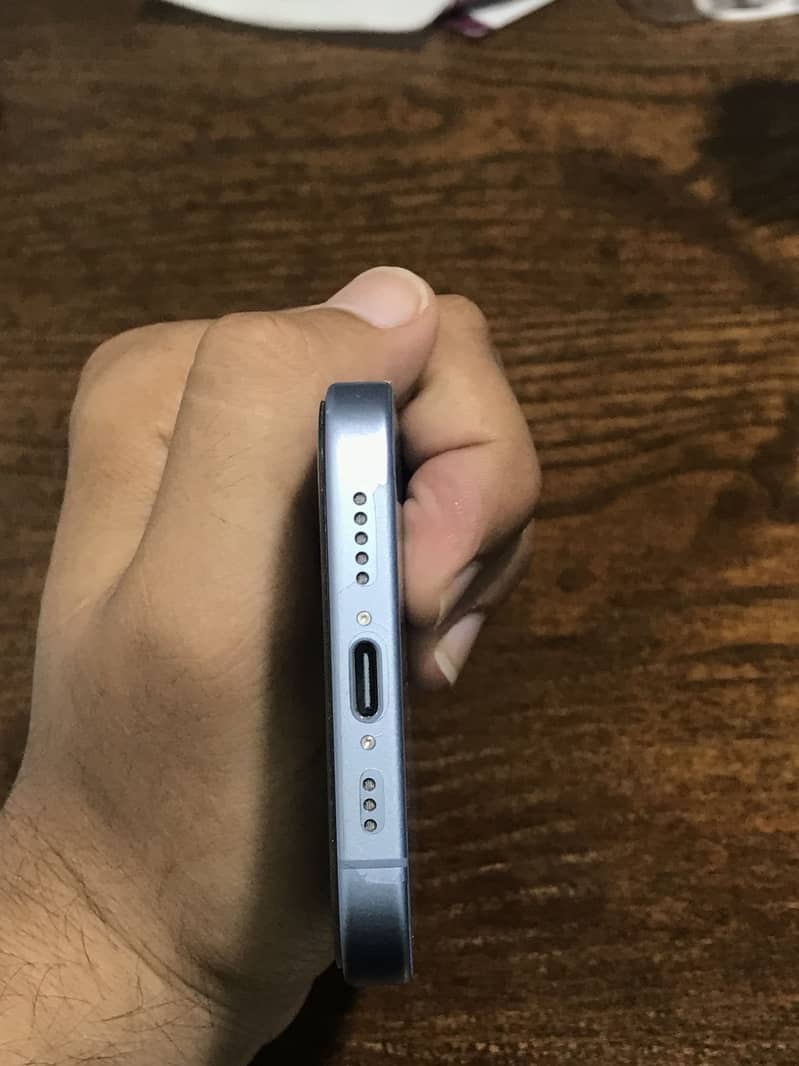 Apple iPhone 17 3