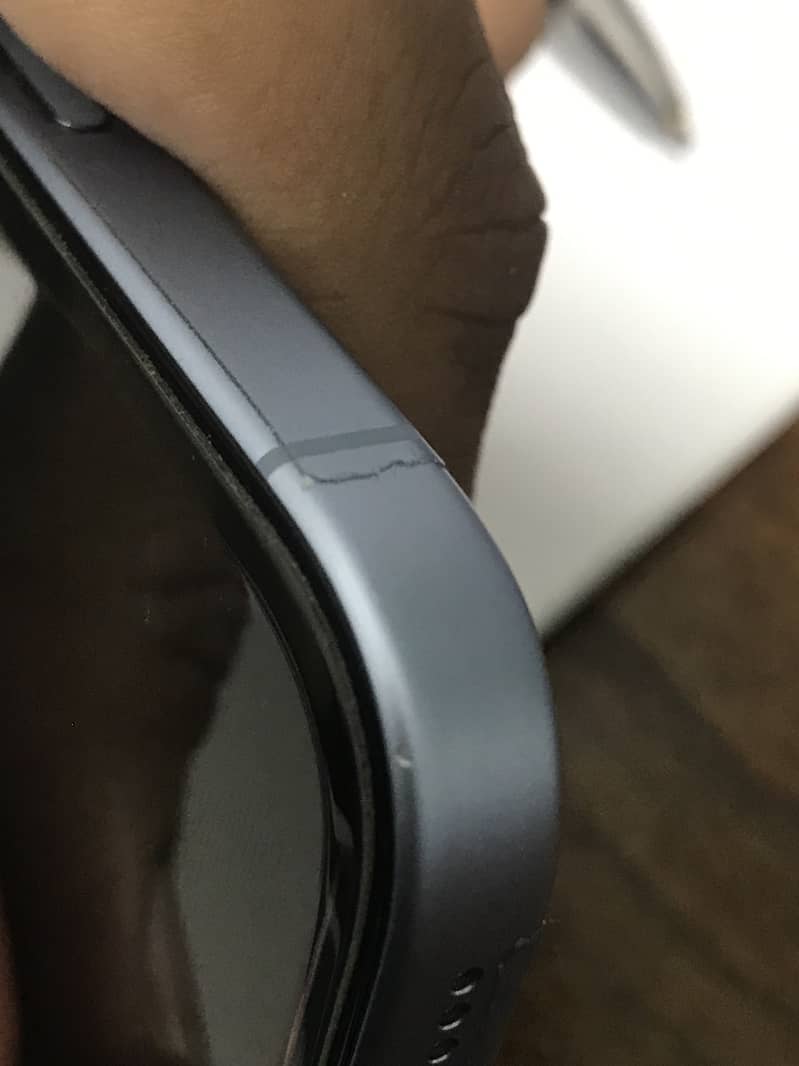 Apple iPhone 17 7