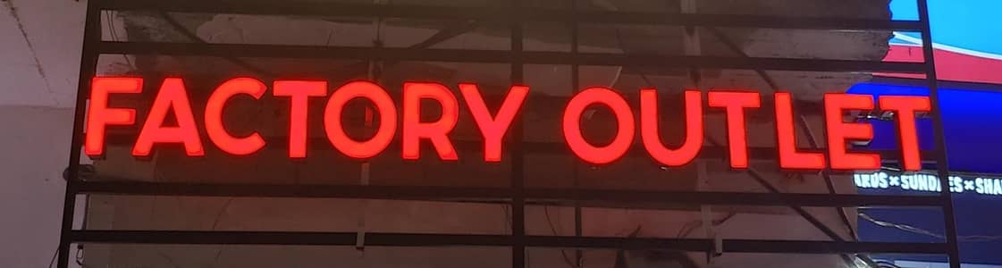factory outlet led words