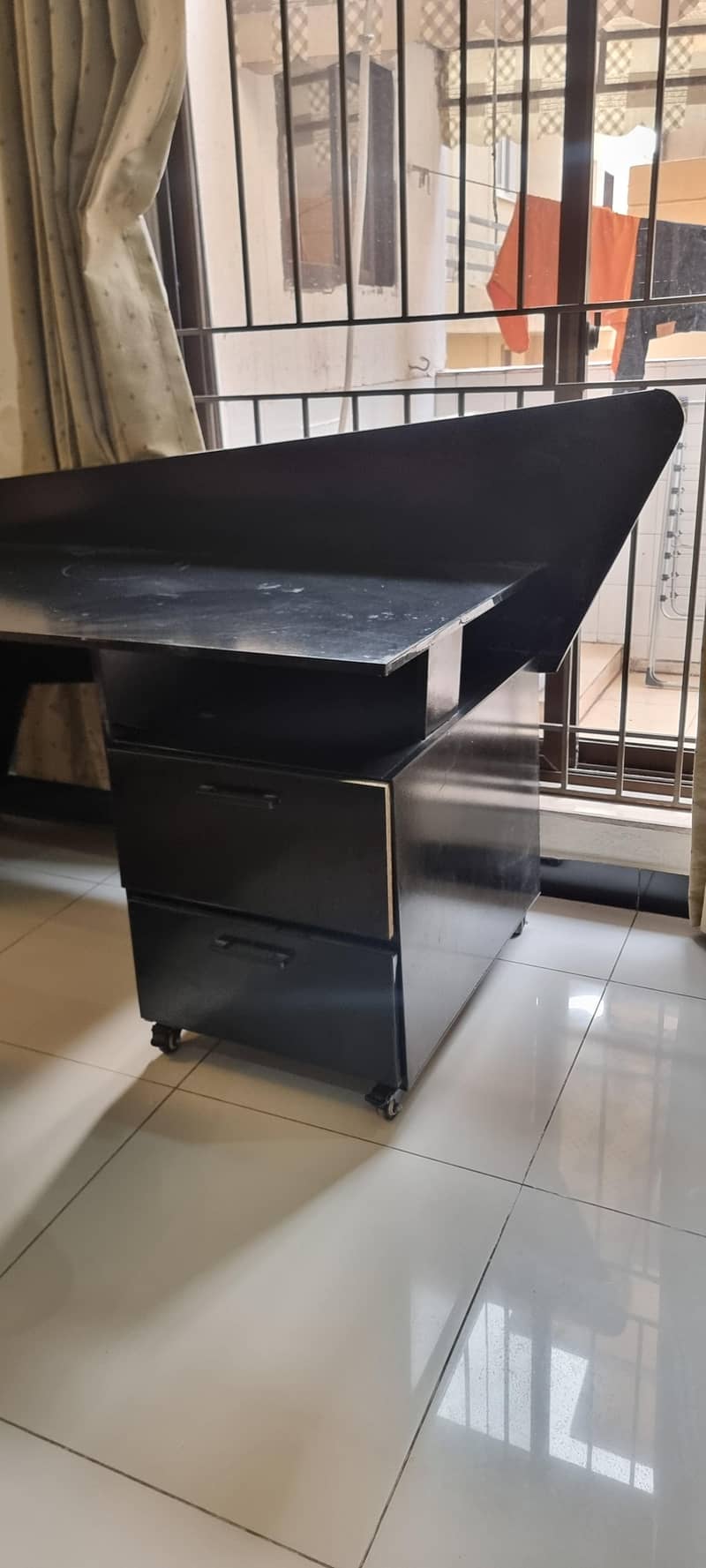Computer Table - Wooden 1