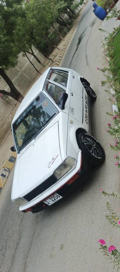 Daihatsu Charade 1986 03466132614