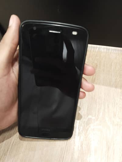 Motorola Moto Z2 Force