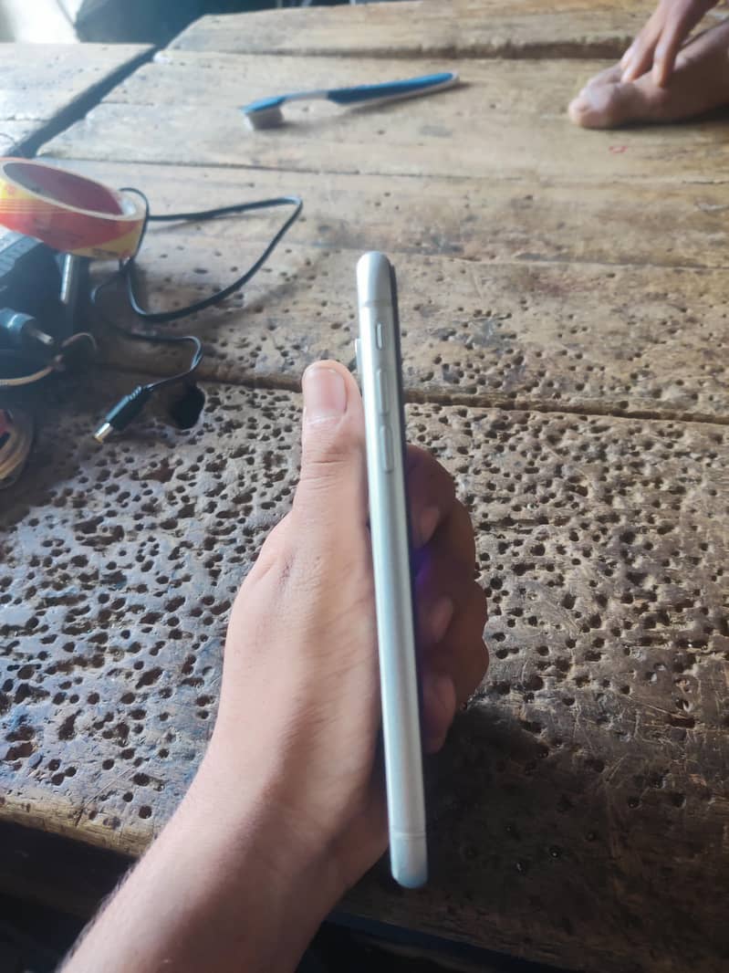 iphone xr 3