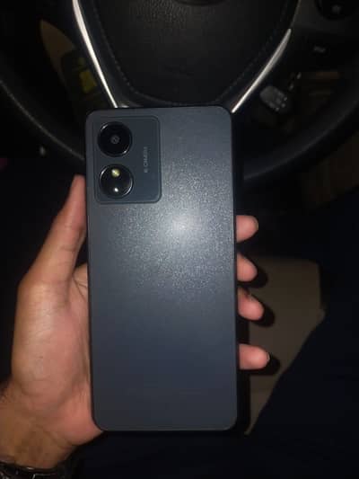 HMD Aura 2