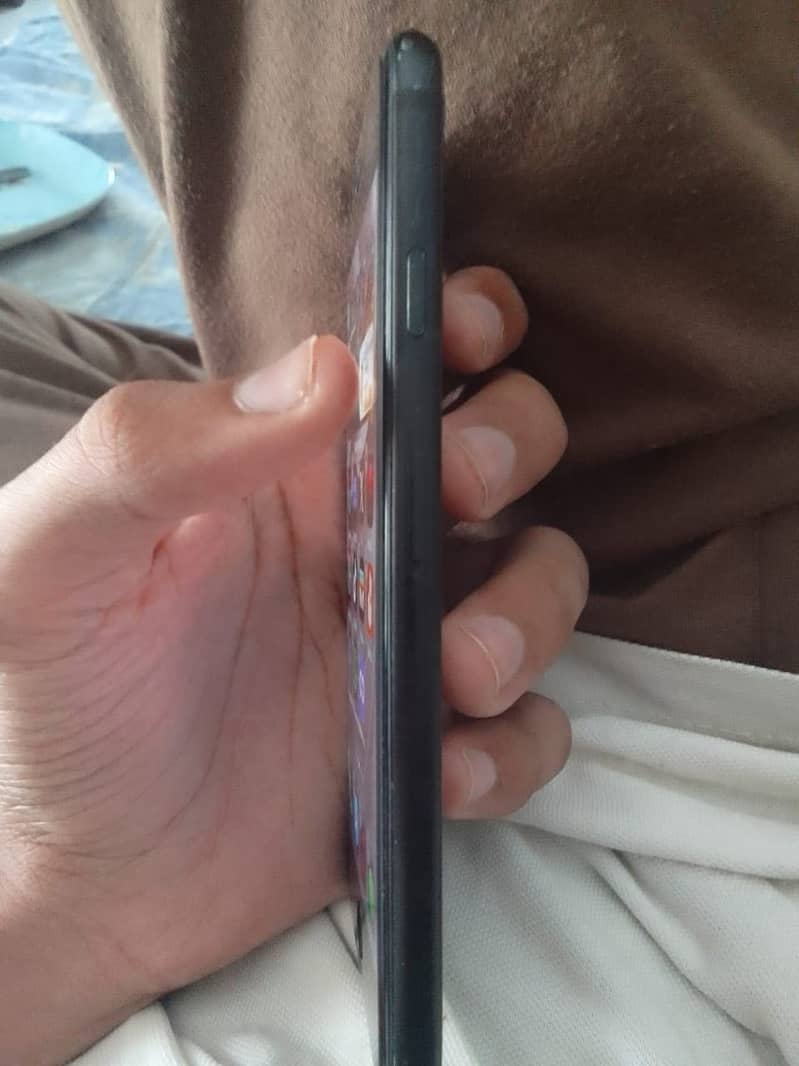 Apple iPhone SE 1