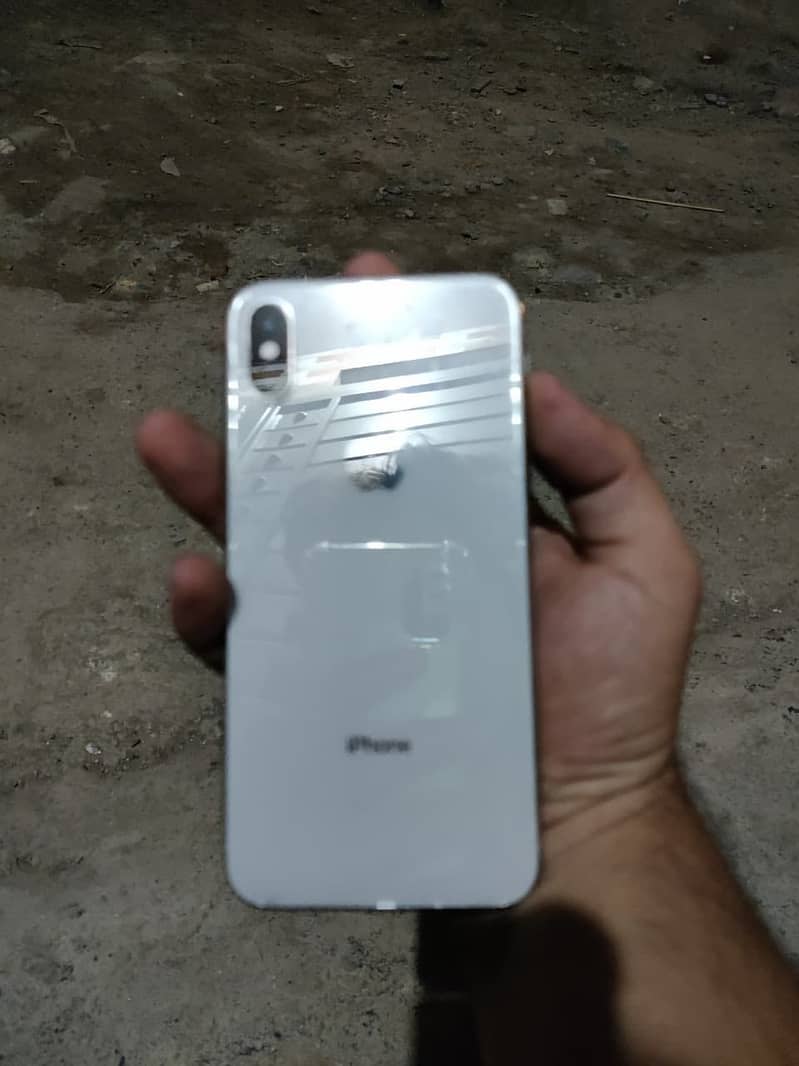 Apple iPhone X 5