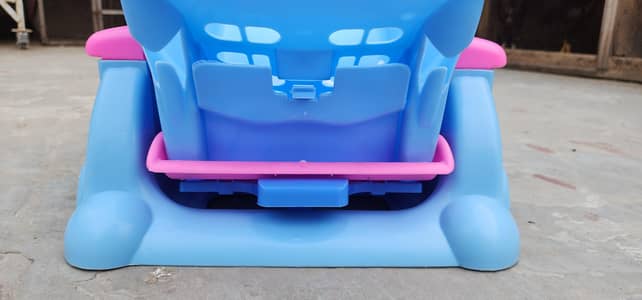 baby cot