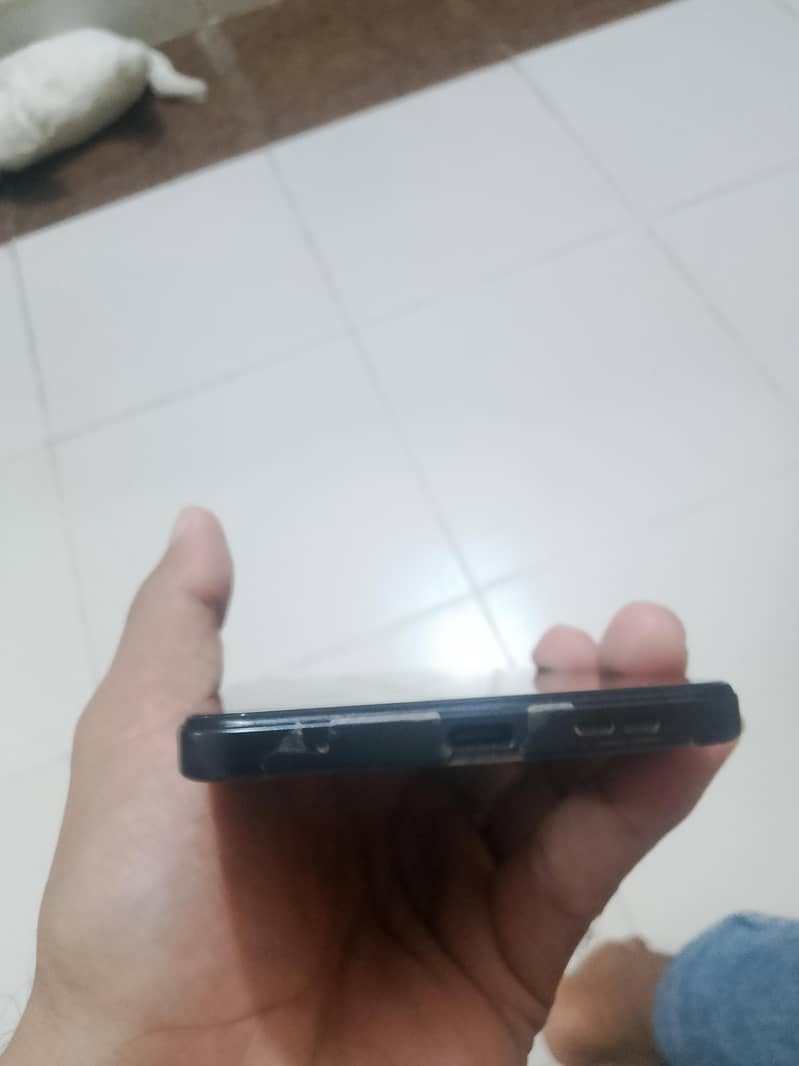 Xiaomi Redmi Note 12 Available 3