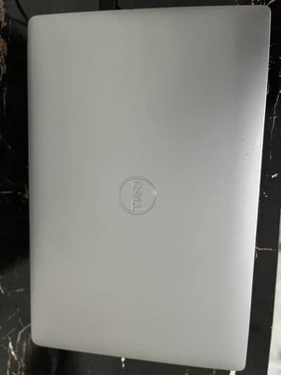 i5 11th gen Touch Screen Dell latitude 5420