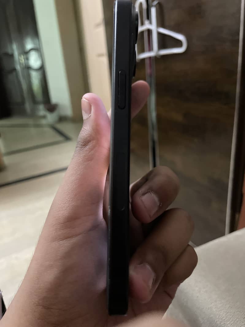 Apple iPhone 15 1