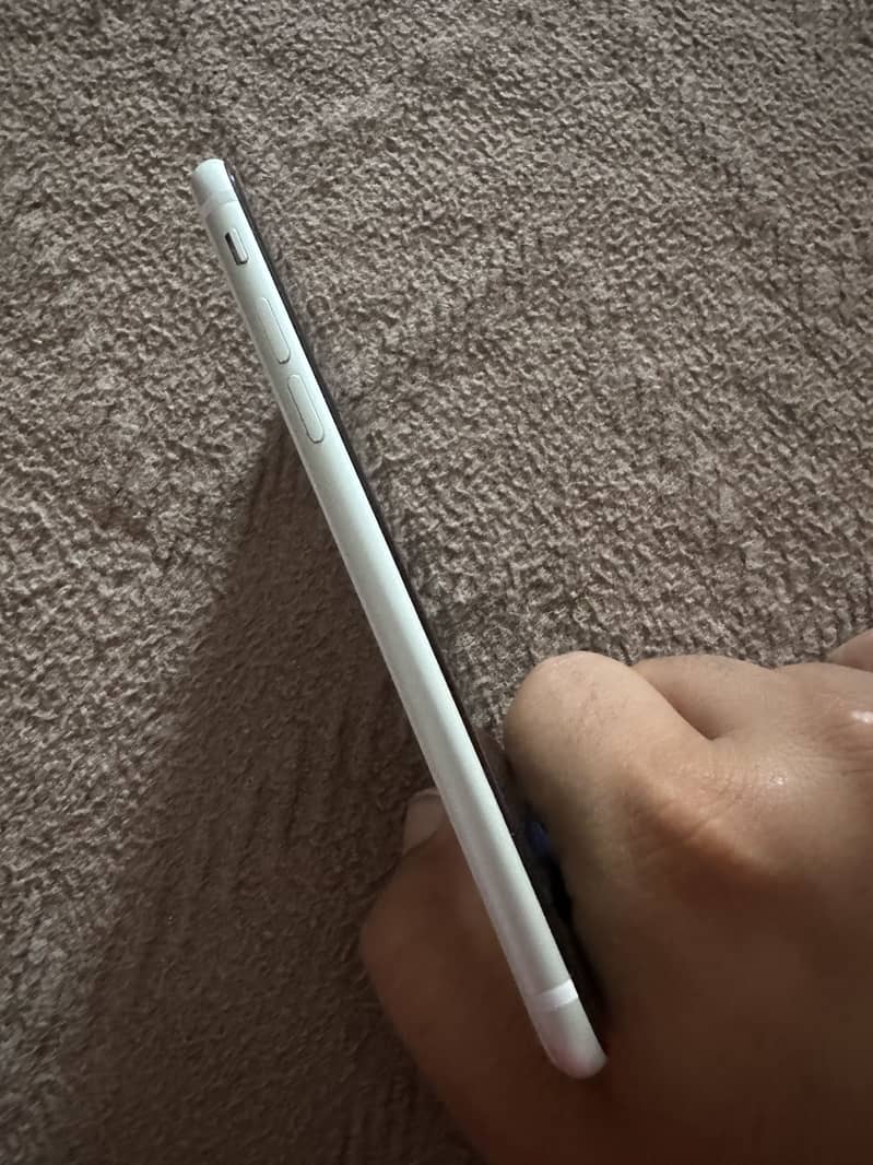 Apple iPhone SE 0